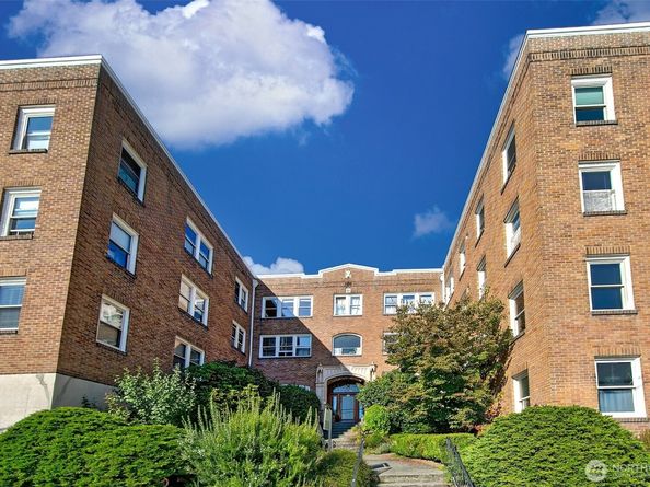 220 W Olympic Place 308, Seattle WA 98119