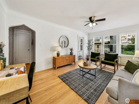 220 W Olympic Place 308, Seattle WA 98119