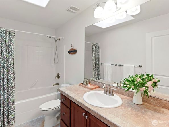 100 NE Peterson Street, Poulsbo WA 98370