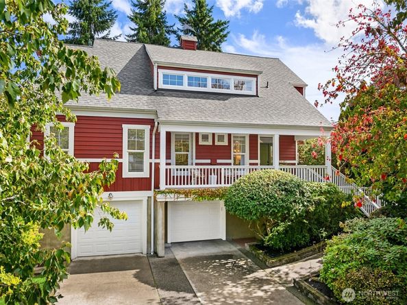 753 Village Circle NW, Bainbridge Island WA 98110