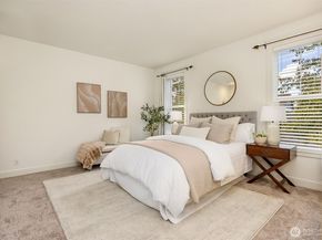 753 Village Circle NW, Bainbridge Island WA 98110