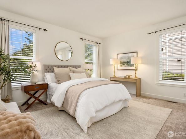 753 Village Circle NW, Bainbridge Island WA 98110