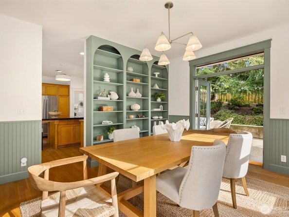 753 Village Circle NW, Bainbridge Island WA 98110