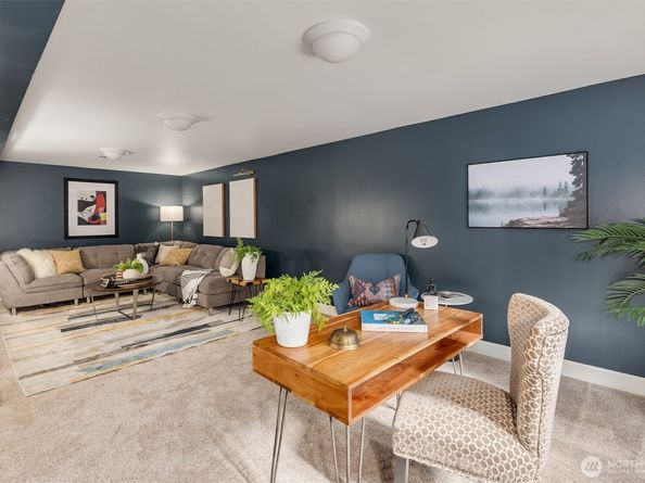 753 Village Circle NW, Bainbridge Island WA 98110