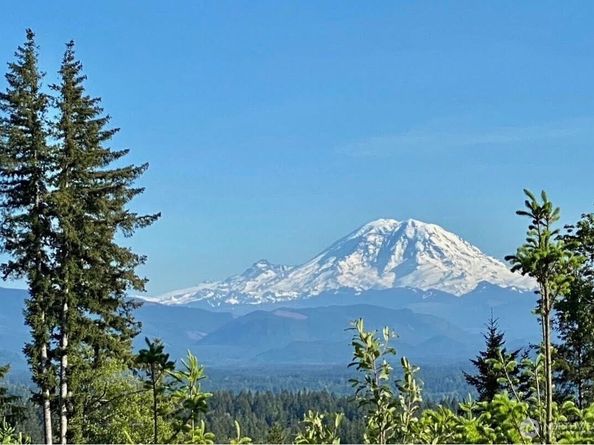 25115 SE 133rd Way, Issaquah WA 98027