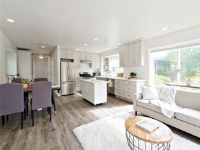 9051 Burke Avenue N, Seattle WA 98103