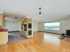 2313 Cascade Trail, Bremerton WA 98310