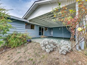 2313 Cascade Trail, Bremerton WA 98310