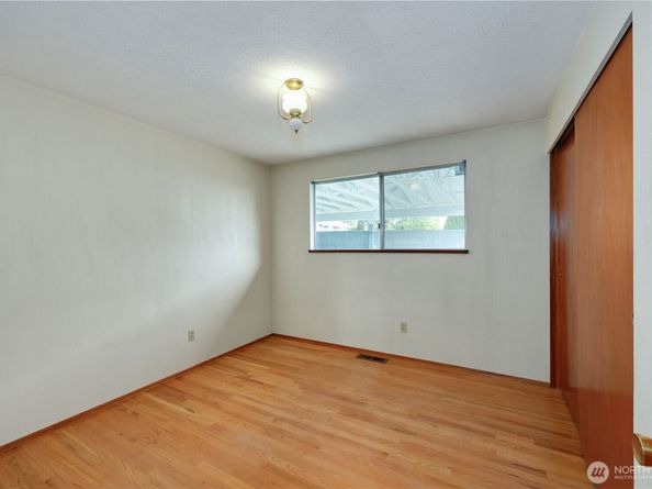 2313 Cascade Trail, Bremerton WA 98310