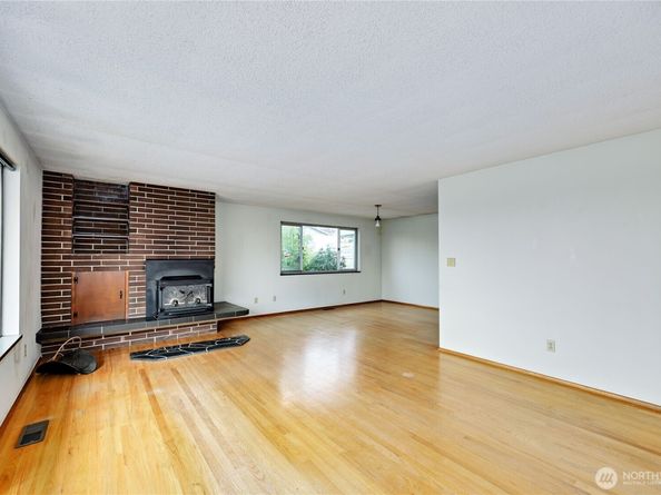 2313 Cascade Trail, Bremerton WA 98310