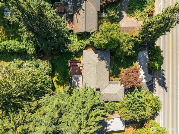 7245 NE 170th Street, Kenmore WA 98028