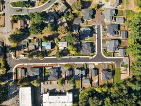 12330 13th Place SW 2C, Burien WA 98146