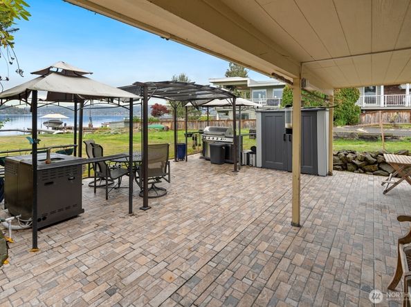 10008 Rainier Avenue S, Seattle WA 98178