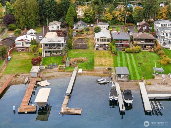 10008 Rainier Avenue S, Seattle WA 98178