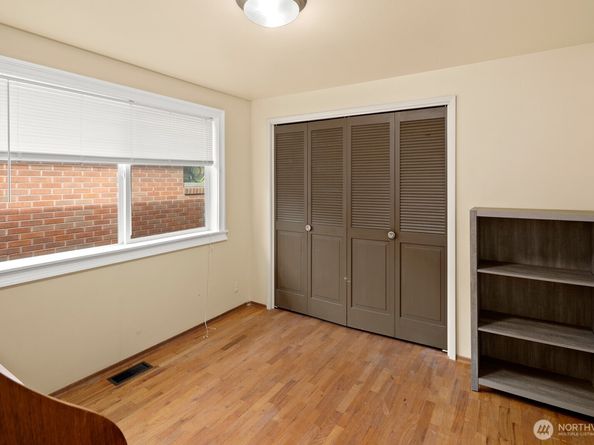 10008 Rainier Avenue S, Seattle WA 98178