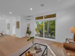 5642 49th Avenue SW, Seattle WA 98136