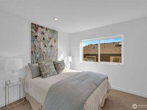5642 49th Avenue SW, Seattle WA 98136