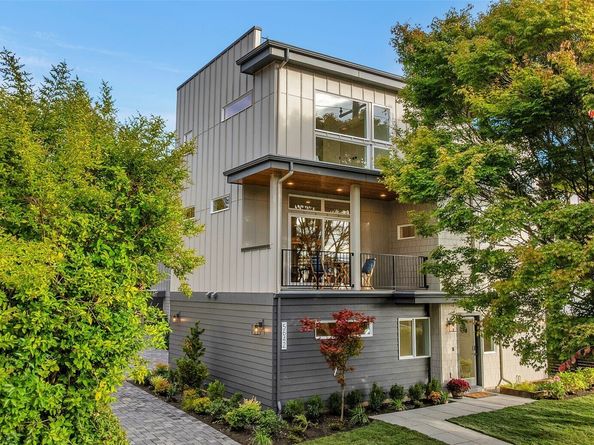 5642 49th Avenue SW, Seattle WA 98136
