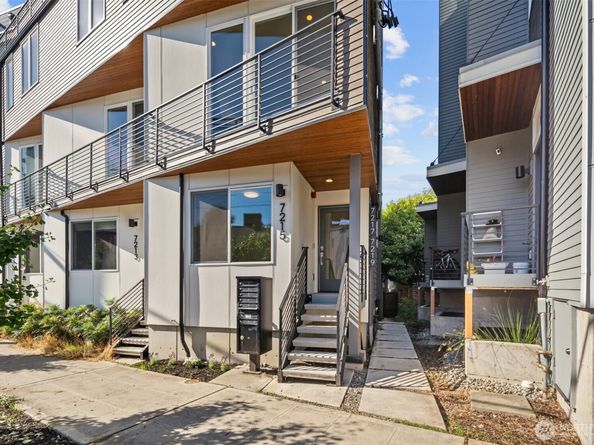 7215 5th Avenue NE, Seattle WA 98115