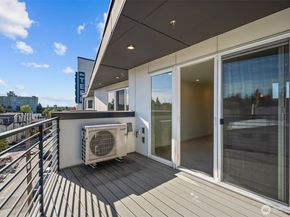 7215 5th Avenue NE, Seattle WA 98115