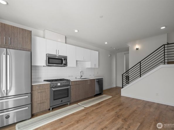 7215 5th Avenue NE, Seattle WA 98115