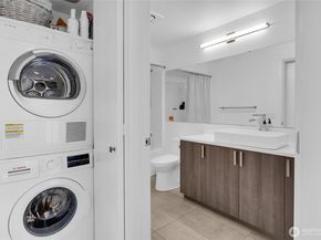 11920 98th Avenue NE 213, Kirkland WA 98034