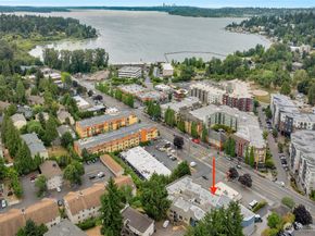 11920 98th Avenue NE 213, Kirkland WA 98034