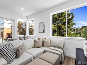6546 D Latona Avenue NE, Seattle WA 98115