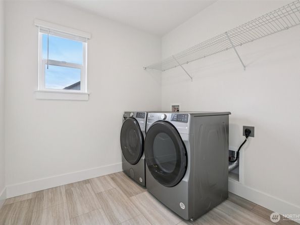 14 160th Place SE, Bothell WA 98012