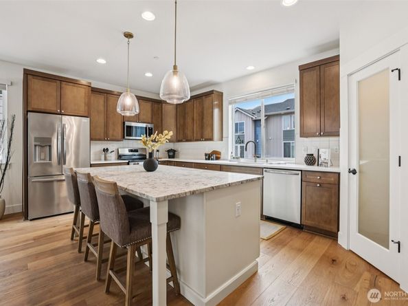 14 160th Place SE, Bothell WA 98012