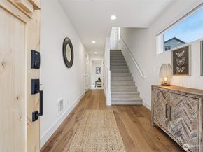 14 160th Place SE, Bothell WA 98012