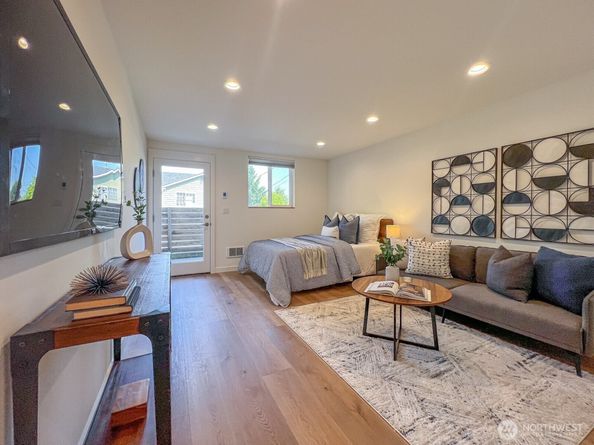 5031 35th Avenue S Unit D, Seattle WA 98118