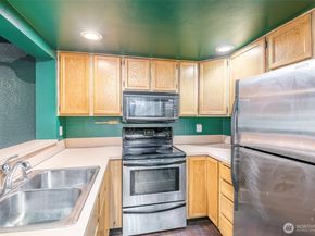 110 SW 116th Street A13, Seattle WA 98146