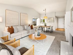 15175 Sunwood Boulevard DD32, Tukwila WA 98188