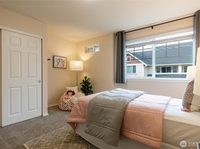 4010 NE 3rd Court, Renton WA 98056