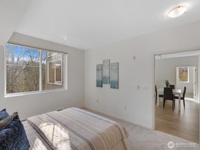 2244 132nd Avenue SE B214, Bellevue WA 98005