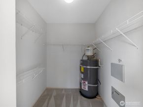 2244 132nd Avenue SE B214, Bellevue WA 98005