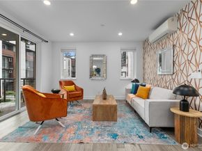 23103 NE 8th Street E1, Sammamish WA 98074