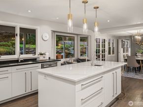 2857 134th Avenue NE, Bellevue WA 98005