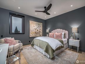 1914 Magnolia Boulevard W, Seattle WA 98199