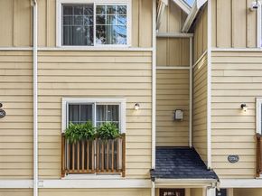 13726 Midvale Avenue N B, Seattle WA 98133
