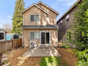 11607 9th Drive SE, Everett WA 98208
