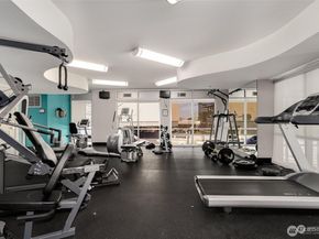 699 John St 319, Seattle WA 98109