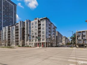699 John St 319, Seattle WA 98109