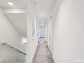 2814 E Spring Street, Seattle WA 98122