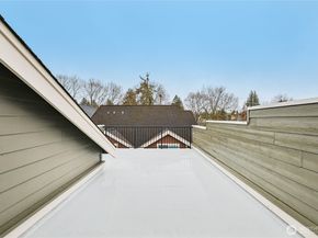 2814 E Spring Street, Seattle WA 98122