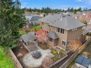 955 211th Place SE, Sammamish WA 98075
