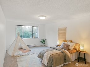 30853 13th Place S 2, Federal Way WA 98003