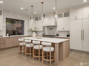 2309 103rd Avenue NE, Bellevue WA 98004