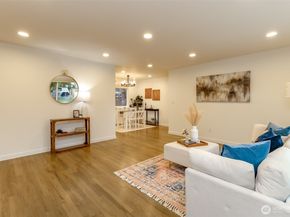 13714 SE 144th Street, Renton WA 98059